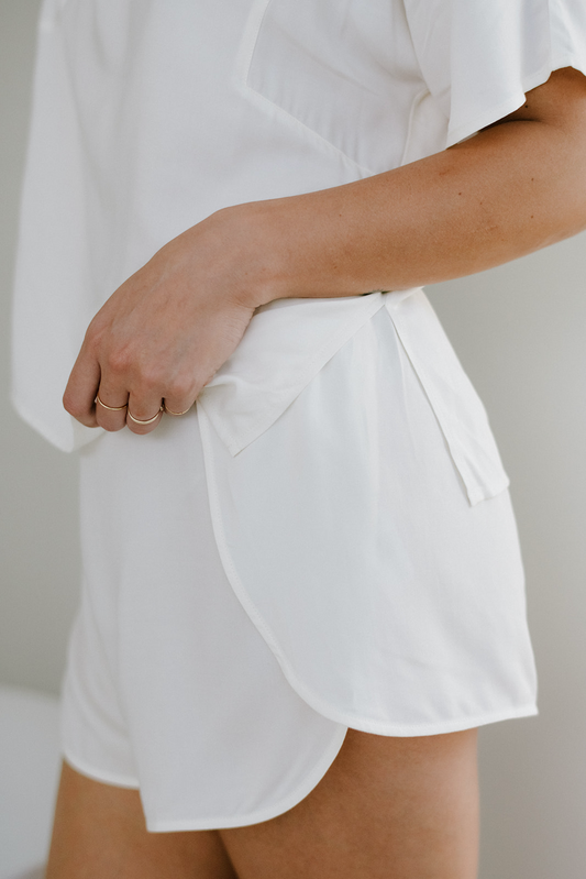 Lounge Shorts in Ivory Side Detail